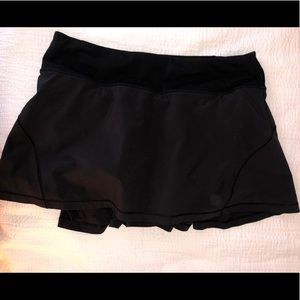Black Lululemon Tennis Skirt
